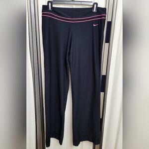 Nike Black Dri-Fit Wide Leg Yoga Pants/Leggings with Pink Accents | Size Medium